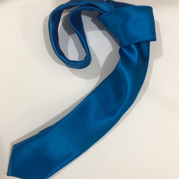 GEOFFREY BEENE MEN’s TIE POLYESTER. - Picture 1 of 3